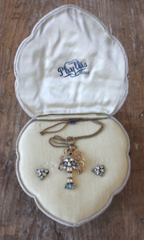 Phyllis Originals Aqua Bloom Set