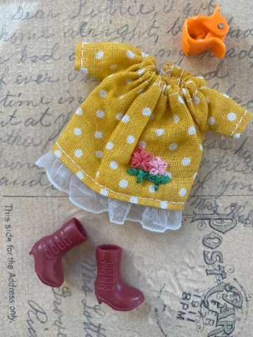 PETITE – Sunshine Wee Wardrobe