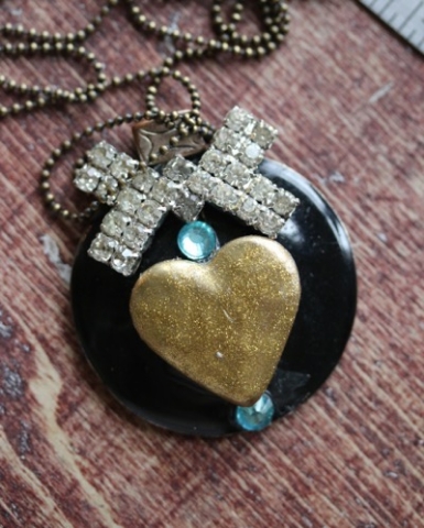 Heartfelt Style Pendant - SALE