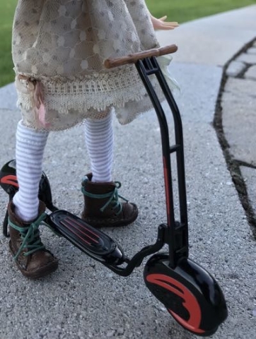 Vintage Toy - Scooter Festive