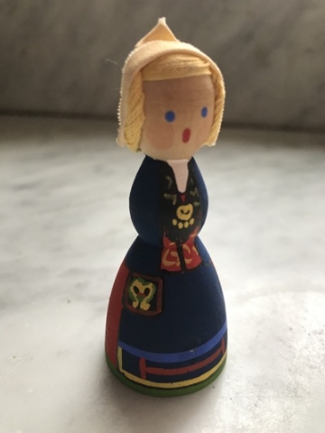 Wee Scandinavian Dolly