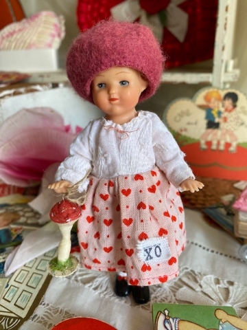 Happy Heart Girl – Vintage Emme