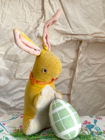 Vintage 1940s Easter Bunny – Sunny Velveteen