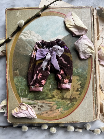 Picture of Tyrol Pantaloons  - ooak by The Pumpkinbelle  