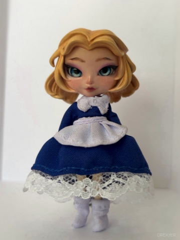 Picture of "Alice in Wonderland" - Sculpted Petite Blythe Art Doll by DREXLER 