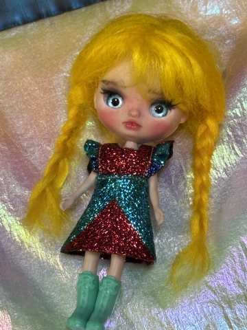 Picture of "Danica" - Custom Authentic Petite Blythe Doll (Takara) by SplatterGirl  