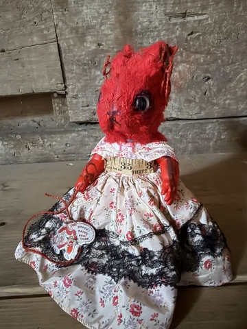 Picture of Dee Dee Bunny  – 9" ooak character by Blue Ridge   