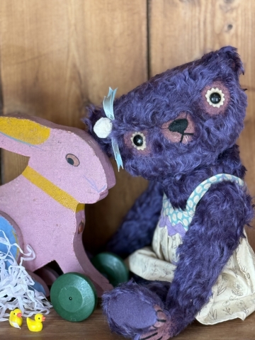 Picture of Iris Bear - 14" by Jennifer Murphy Bears