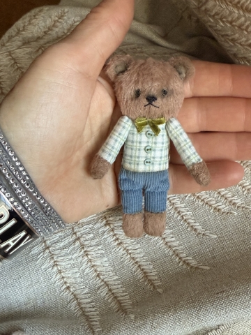 Picture of Taylor Ted Toy – OOAK - 3.5" - by Amici & Orsetti