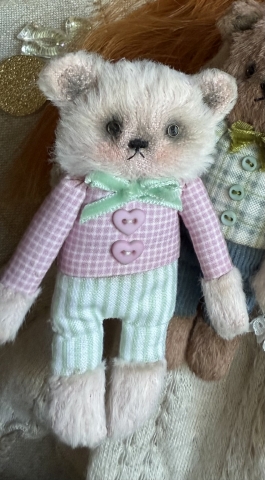 Picture of Tana Ted Toy – OOAK - 3.5" - by Amici & Orsetti 