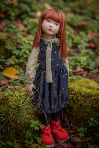 Picture of IN STOCK - NEW - 20206  "NOVA" - 50cm/19.5" Junior Puppen by Zwergnase 