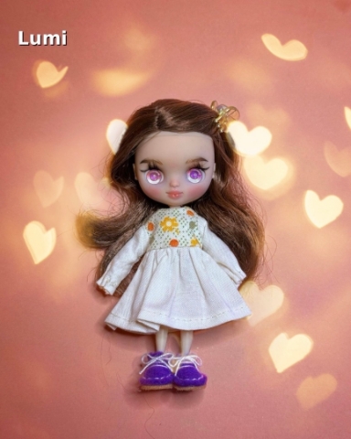 Picture of Tiny Traveller "Rumi" - Custom Authentic Petite Blythe Doll (Takara) by SplatterGirl 