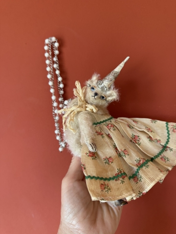 Picture of Madama Eglantine - OOAK Teddy Purse by Letty Worlley