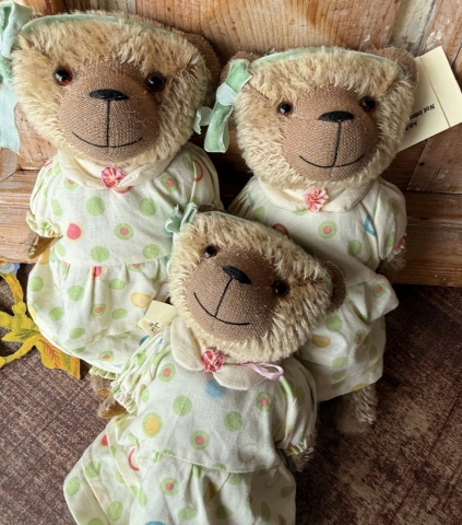 Picture of Giggles - Jody Battaglia Design  - SALE 