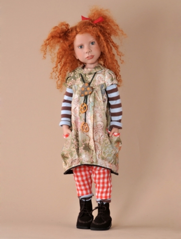 Picture of IN STOCK - Annick – 65cm -25.5”  - Zwergnase Kunst Puppen Art Doll